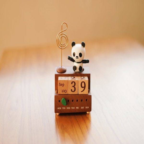 Wooden panda calendar music box. desktop bedroom ornaments ornaments toys